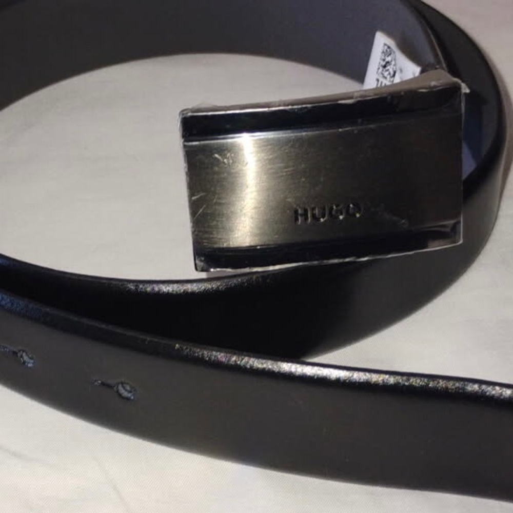HUGO Black Leather Belt with Polished Silver Logo Buckles - Picture 3 of 6
